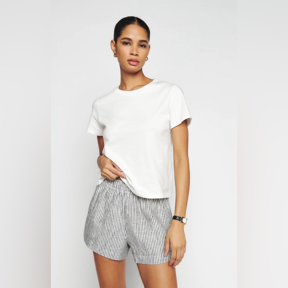 Reformation Mila Linen Short